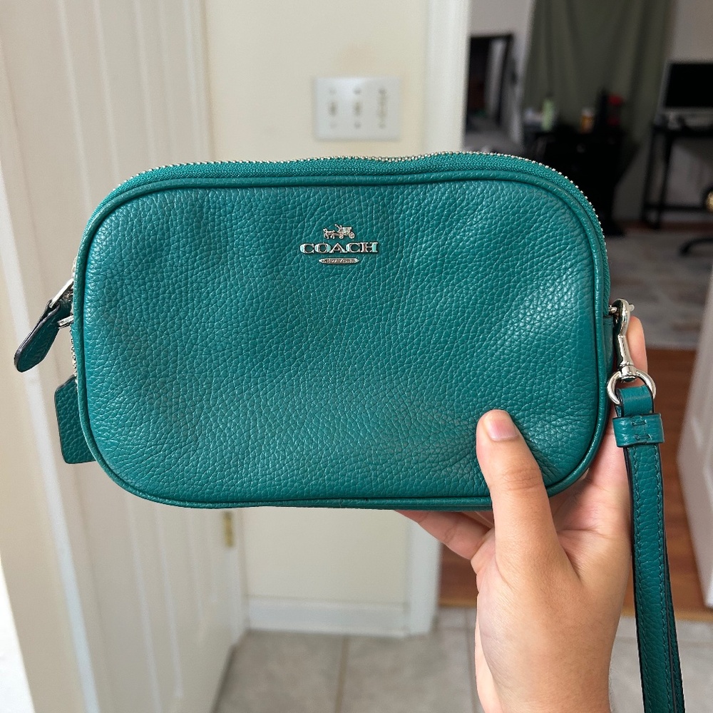 Coach Bags Pebbled Leather Double Zip Wristlet Crossbody Pouch in Teal